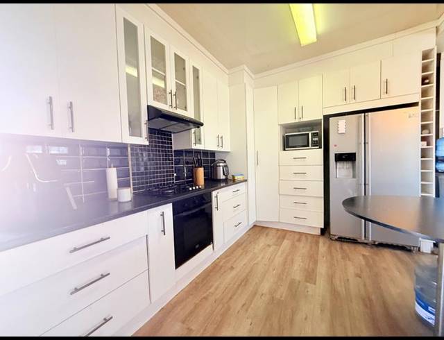 4 BEDROOM HOUSE FOR SALE IN VANDERBIJLPARK CE 2
